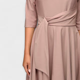 Ana - Vestido Midi Elegante com Cintura Laçada